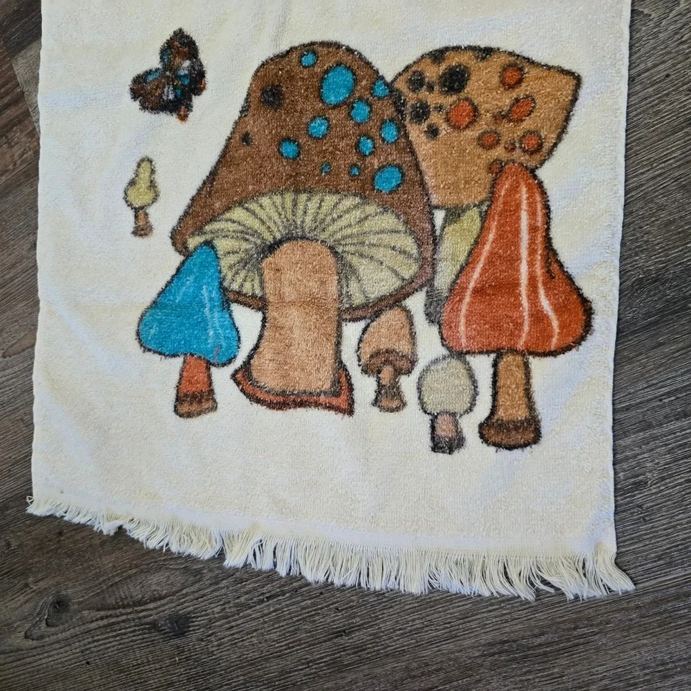 Vintage 1970's Cannon Mushroom & Butterflies Hand Towel Merry Mushroom Boho
